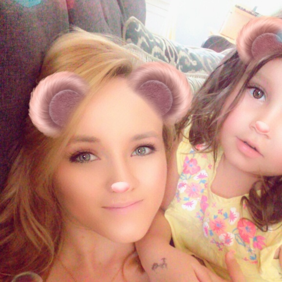 Meet your Posher, Sasha - Picture 2 of 2